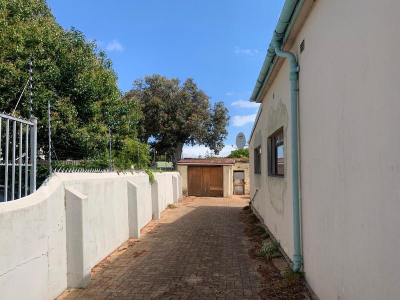 3 Bedroom Property for Sale in Plumstead Western Cape